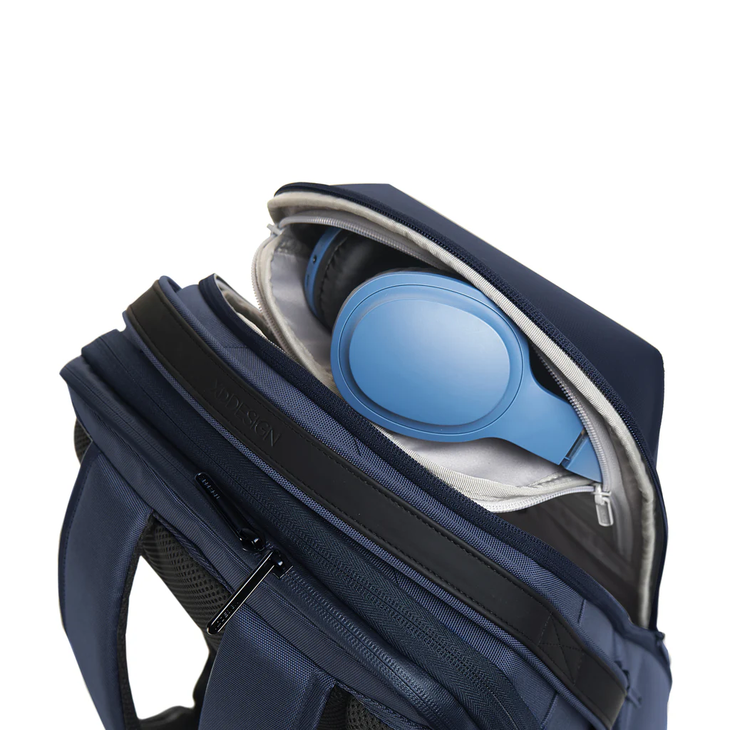 Bizz Backpack - Image 16