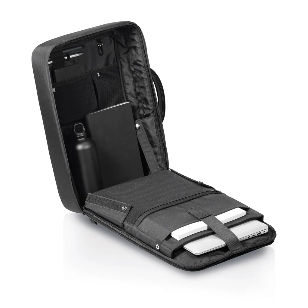 Bobby Bizz 2.0 - Image 7