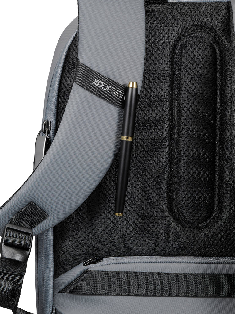 Bobby Edge - Image 13