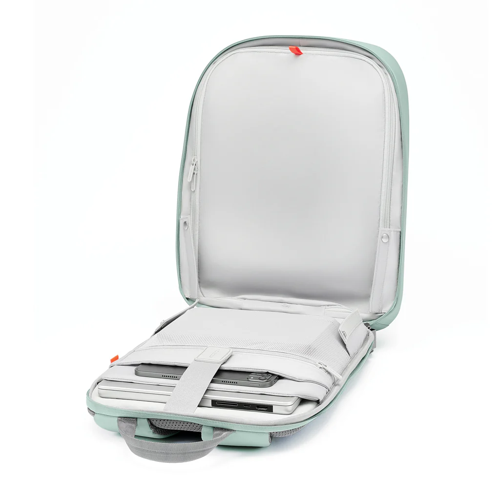 Bobby Edge - Image 17