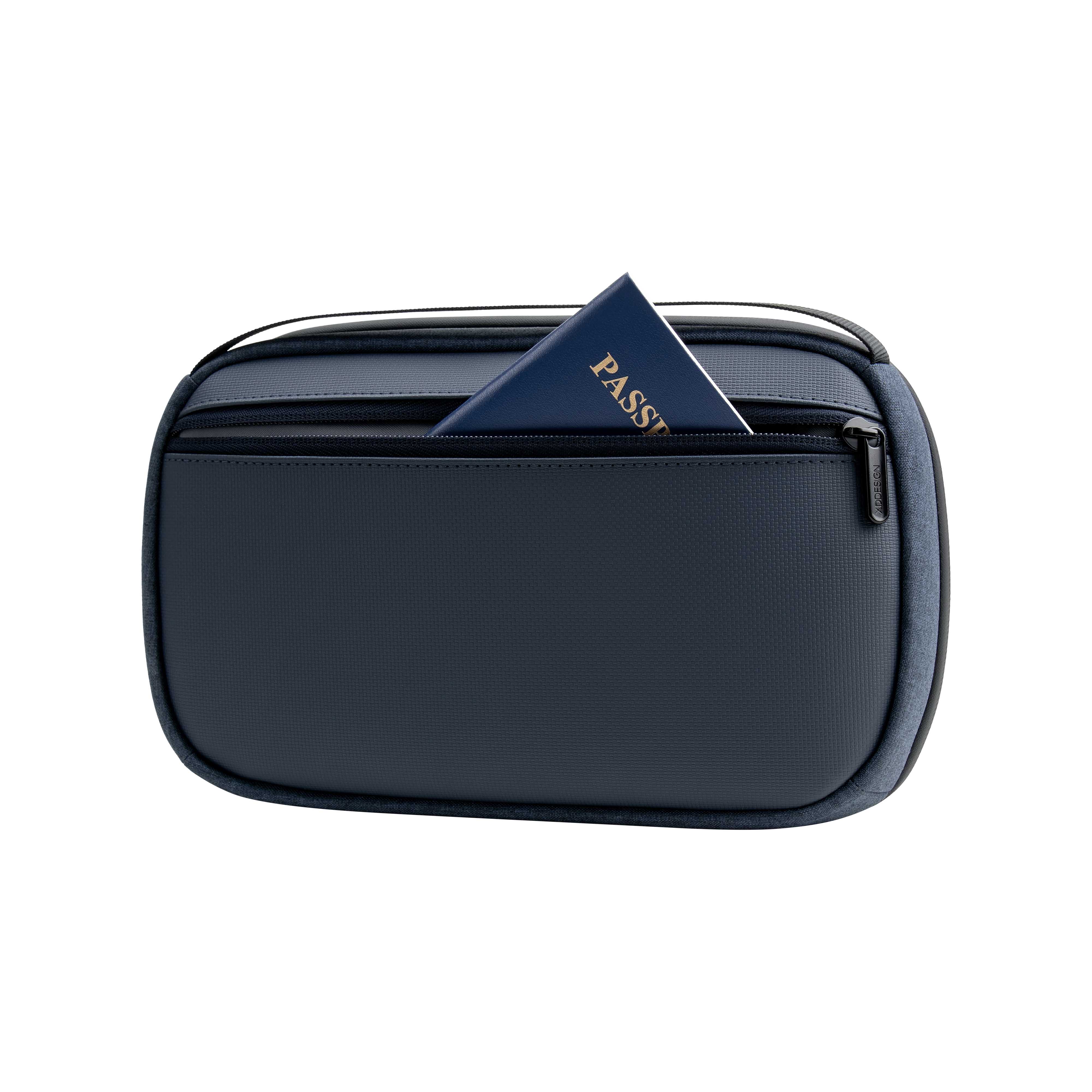 First Class All-in-One Travel Case - Image 10