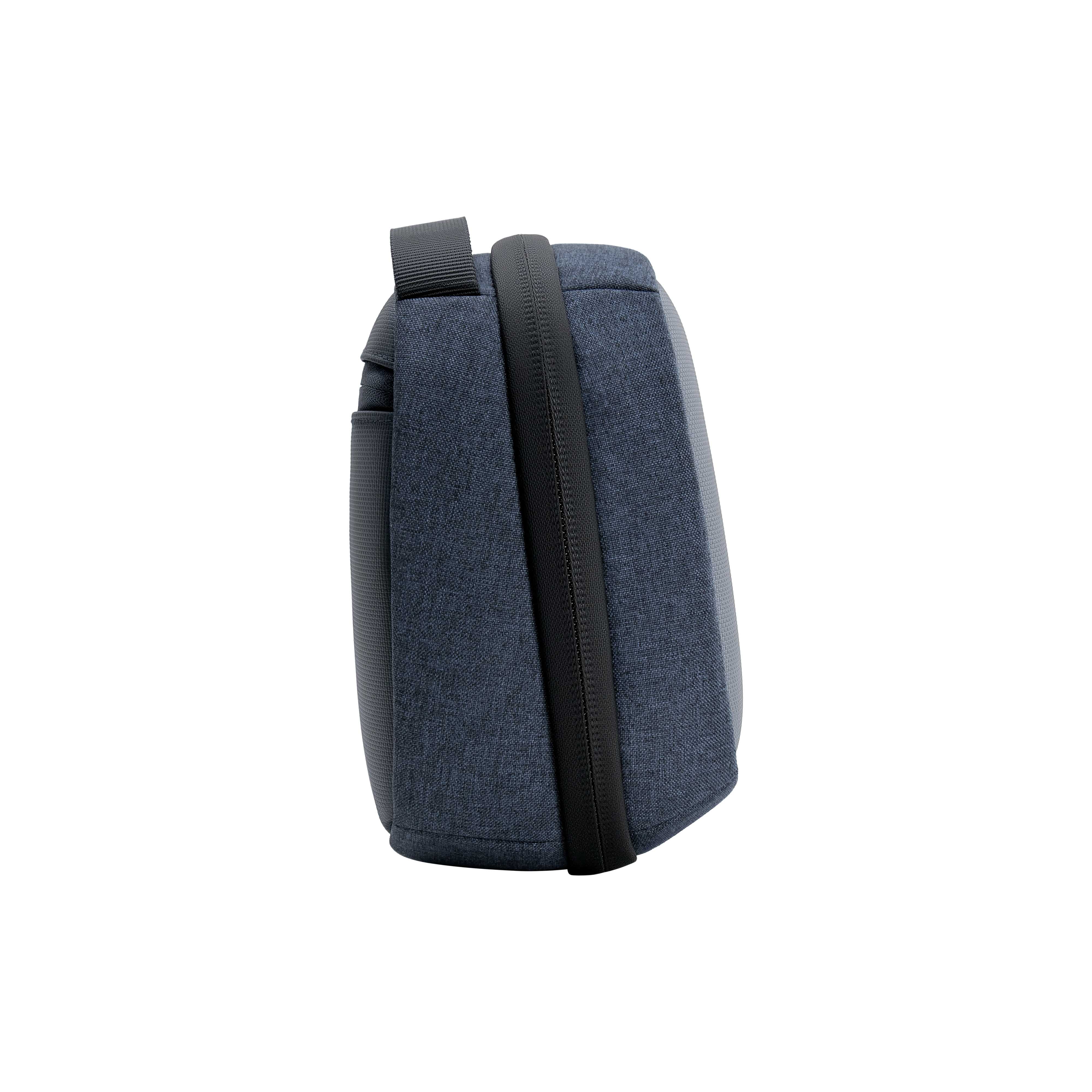 First Class All-in-One Travel Case - Image 12