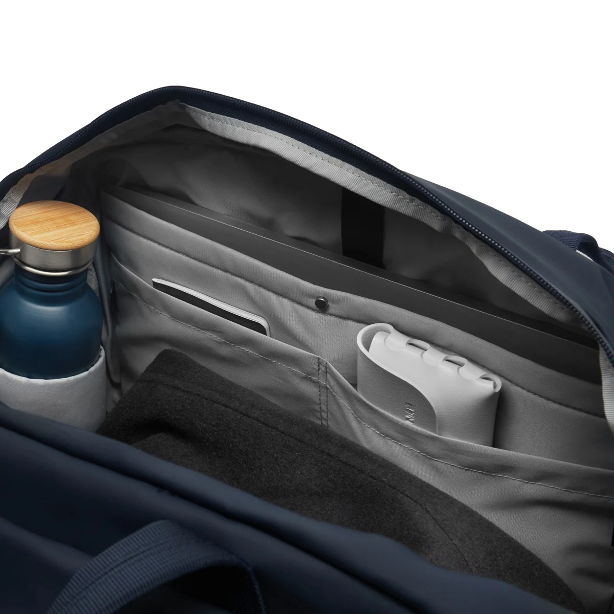 Urban Weekend Bag - Image 4