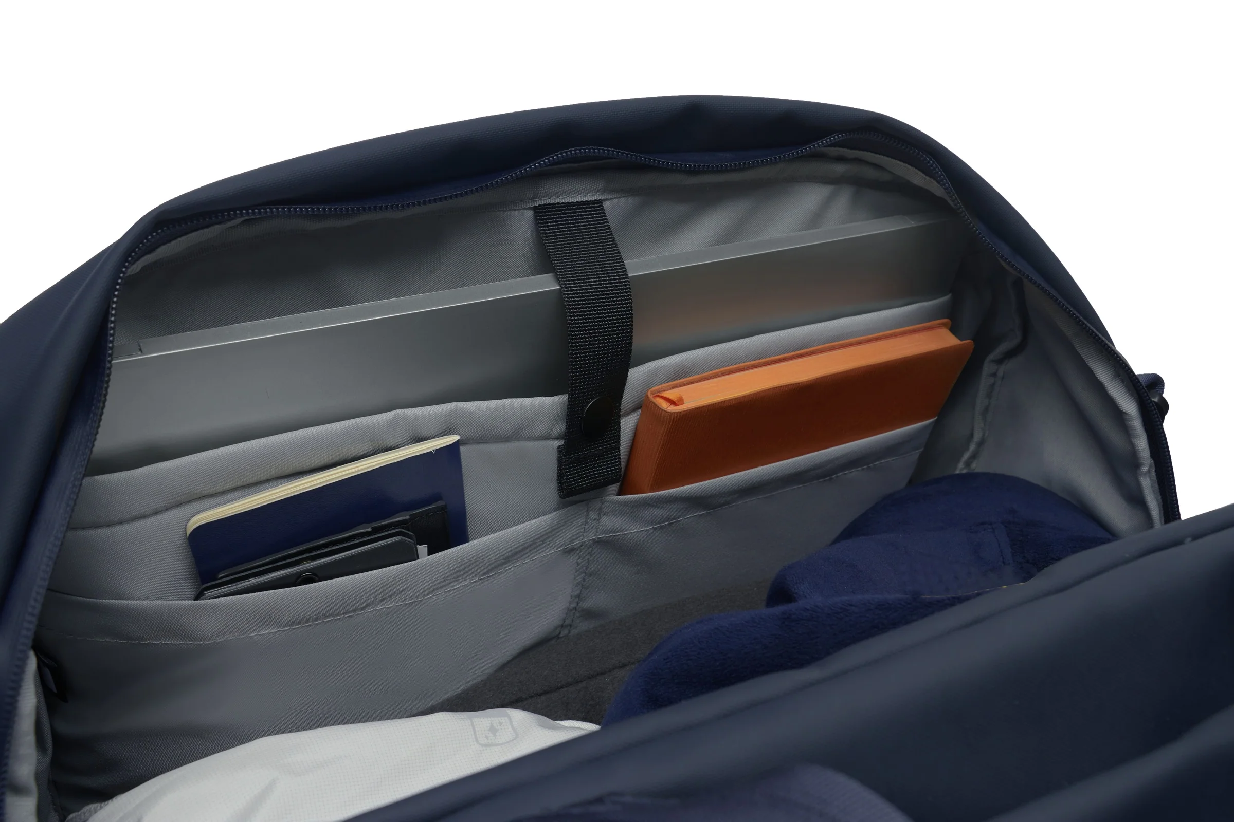 Urban Weekend Bag - Image 5